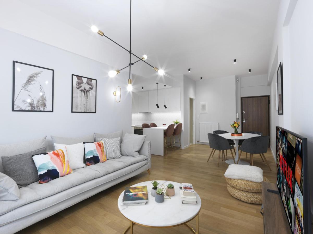 Fresh, New & Ready For You! Rnvtd Apt In Koukaki! Atene Esterno foto