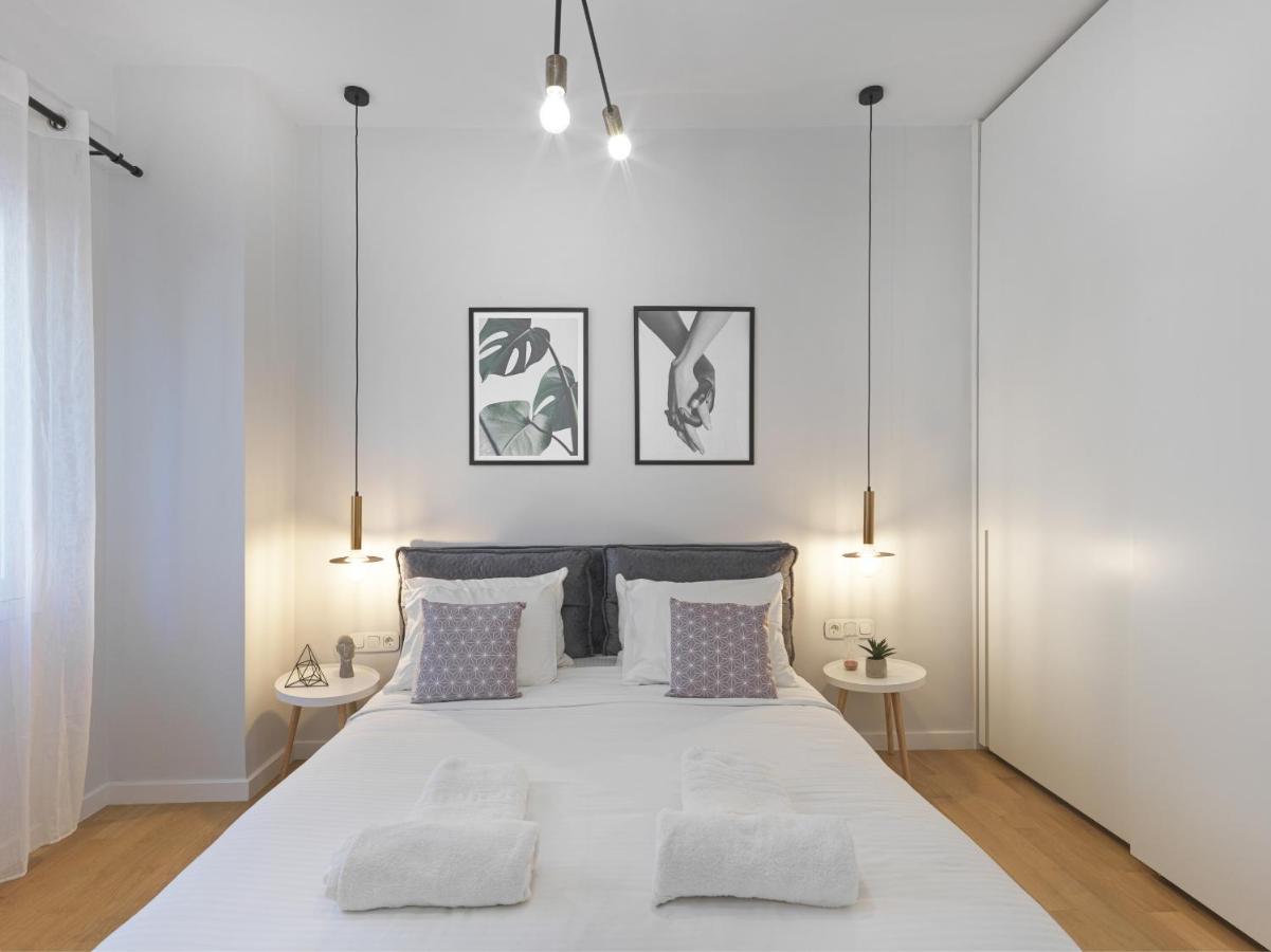 Fresh, New & Ready For You! Rnvtd Apt In Koukaki! Atene Esterno foto